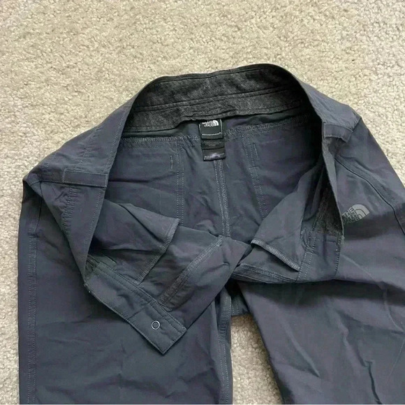 The North Face Women's Hiking Climbing Quick Dry Bermuda/Capri Shorts Gray US 10 - Picture 15 of 16